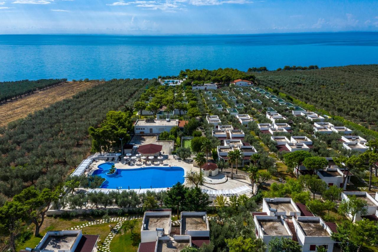 Villaggio Baia Del Monaco Манфредония Экстерьер фото