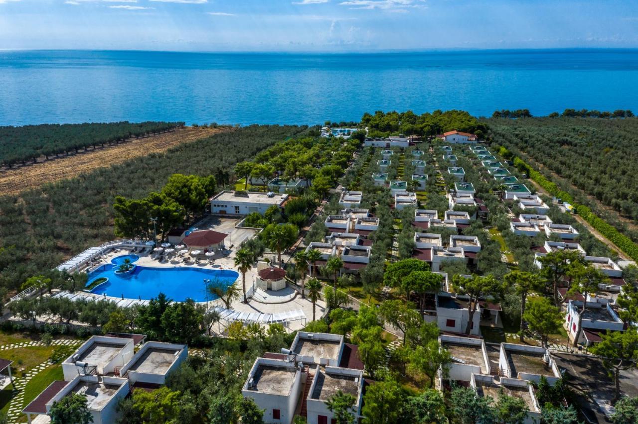 Villaggio Baia Del Monaco Манфредония Экстерьер фото